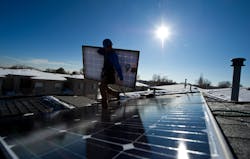 Solar_NREL_20302.jpg Solar_NREL_20302.jpg