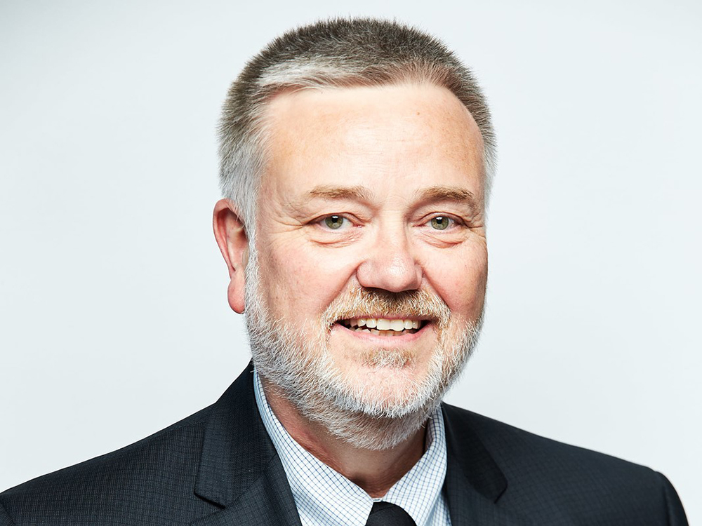 IAN SMITH National Specialty Lighting1000.jpg