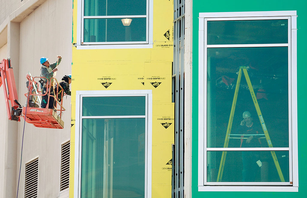 Nonresidential construction car dealership 2009