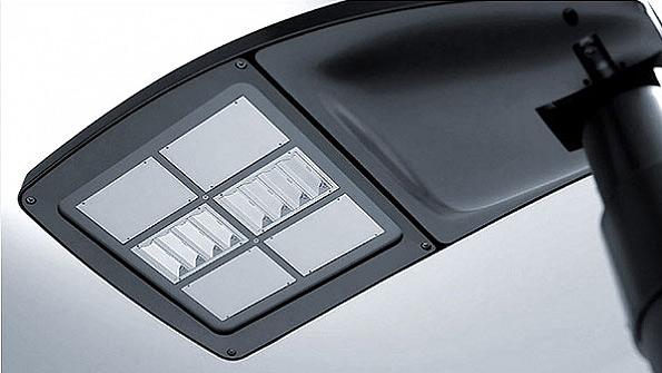 iGuzzini WOW roadway luminaire image