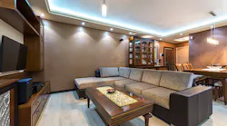 Lighting_GettyImages-474194360_poplasen.jpg
