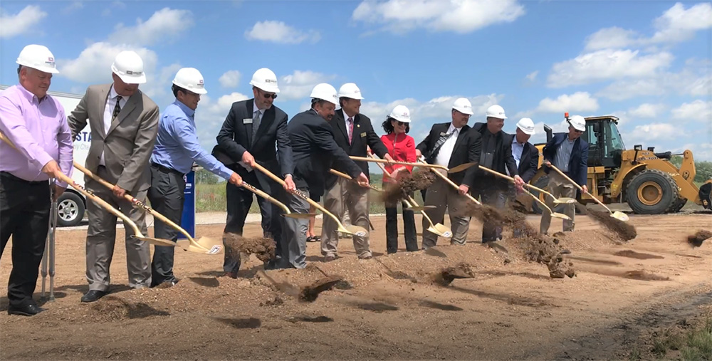 BSE_Grand_Forks_Groundbreaking-1000.jpg
