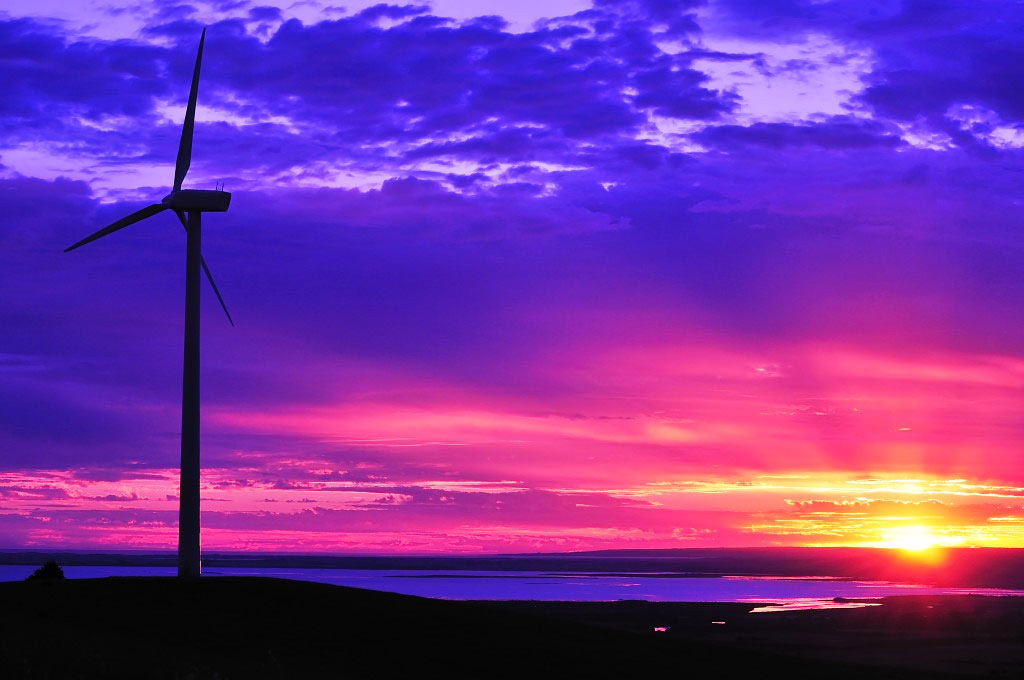 AWEA_ wind-turbine-sunset-cc-jes-2007-big.jpg