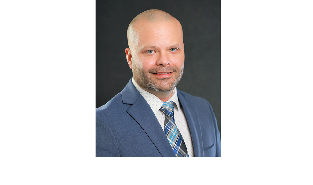 Chris buelow Dsg 1025 60f9c57b1d050