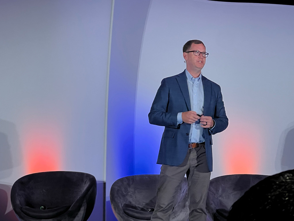 Josh Bone Electri International 1025 650db84727f07