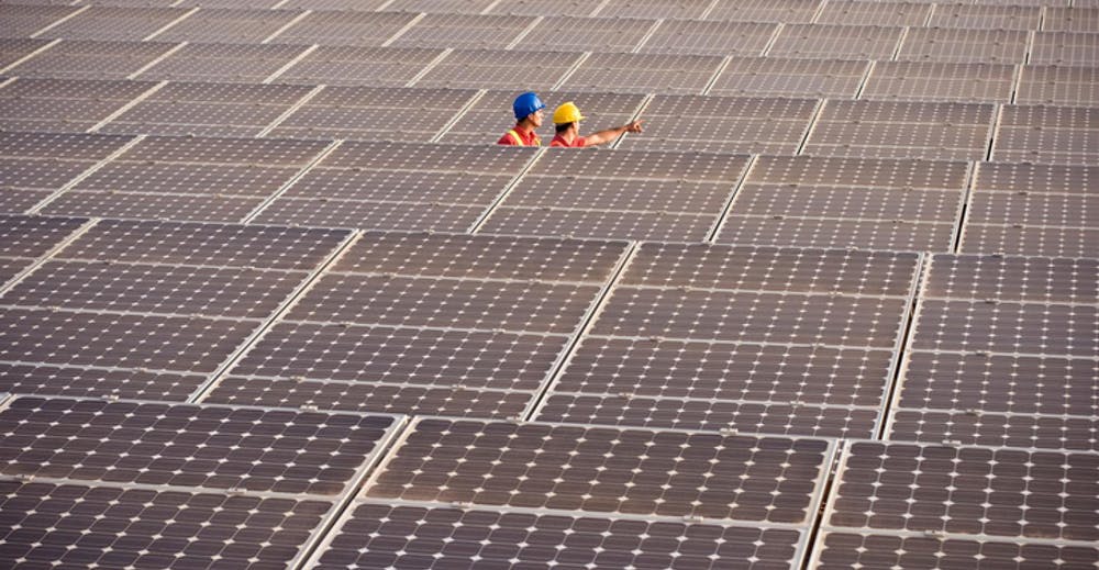 6568fcaccdde9a001eb23d42 Solar Install Gettyimages1000