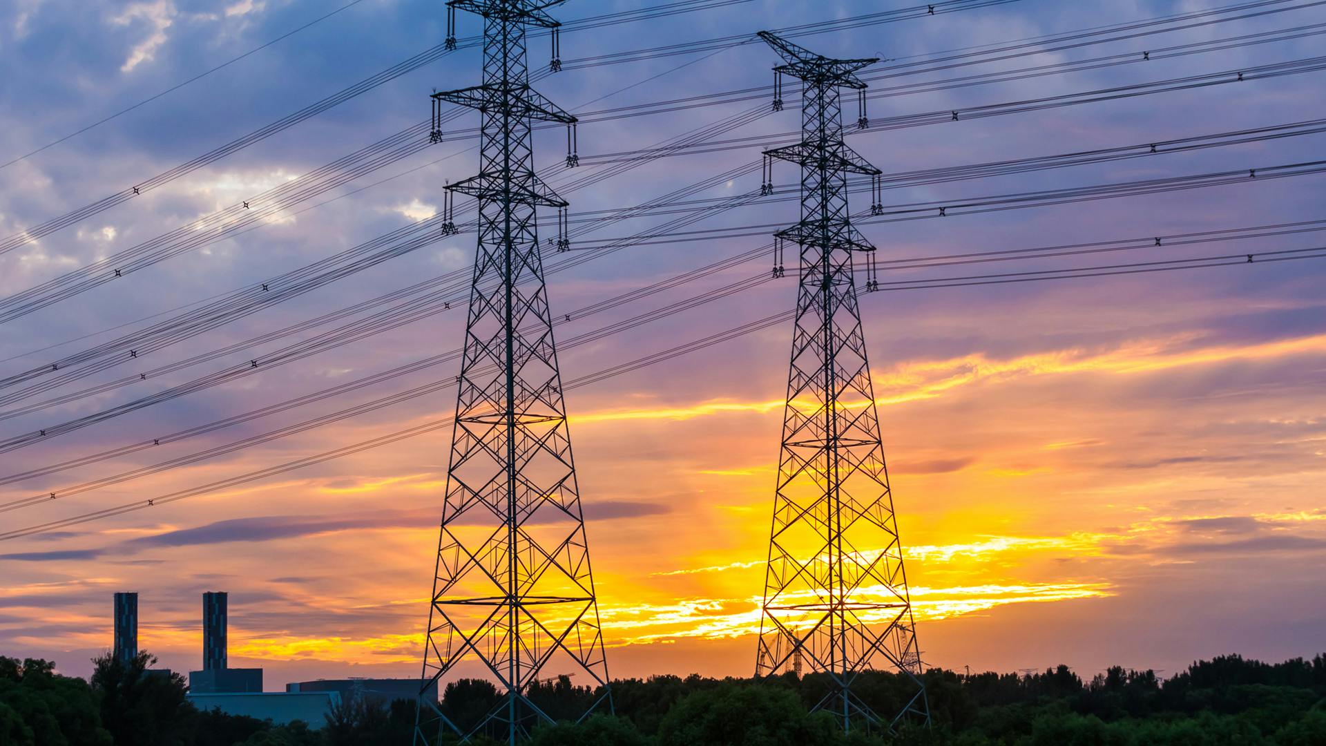 utility_towers_photo_45860647__06photo_dreamstime